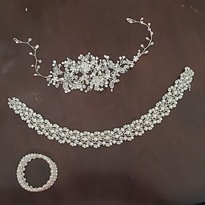 Wedding jewelry set, hairpiece, necklace and bracelet